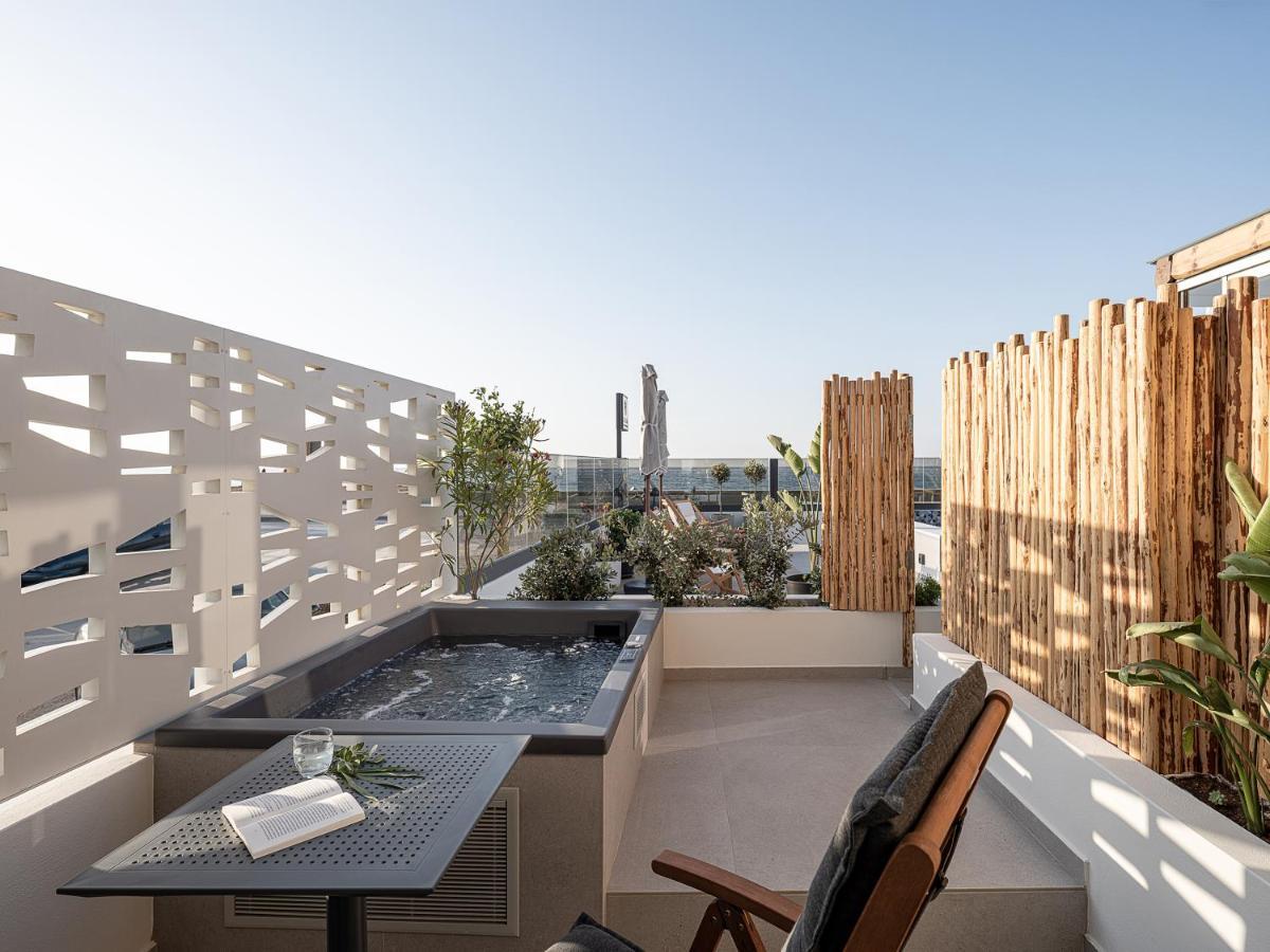 Calla Luxury Seafront Suites Réthimno Kültér fotó