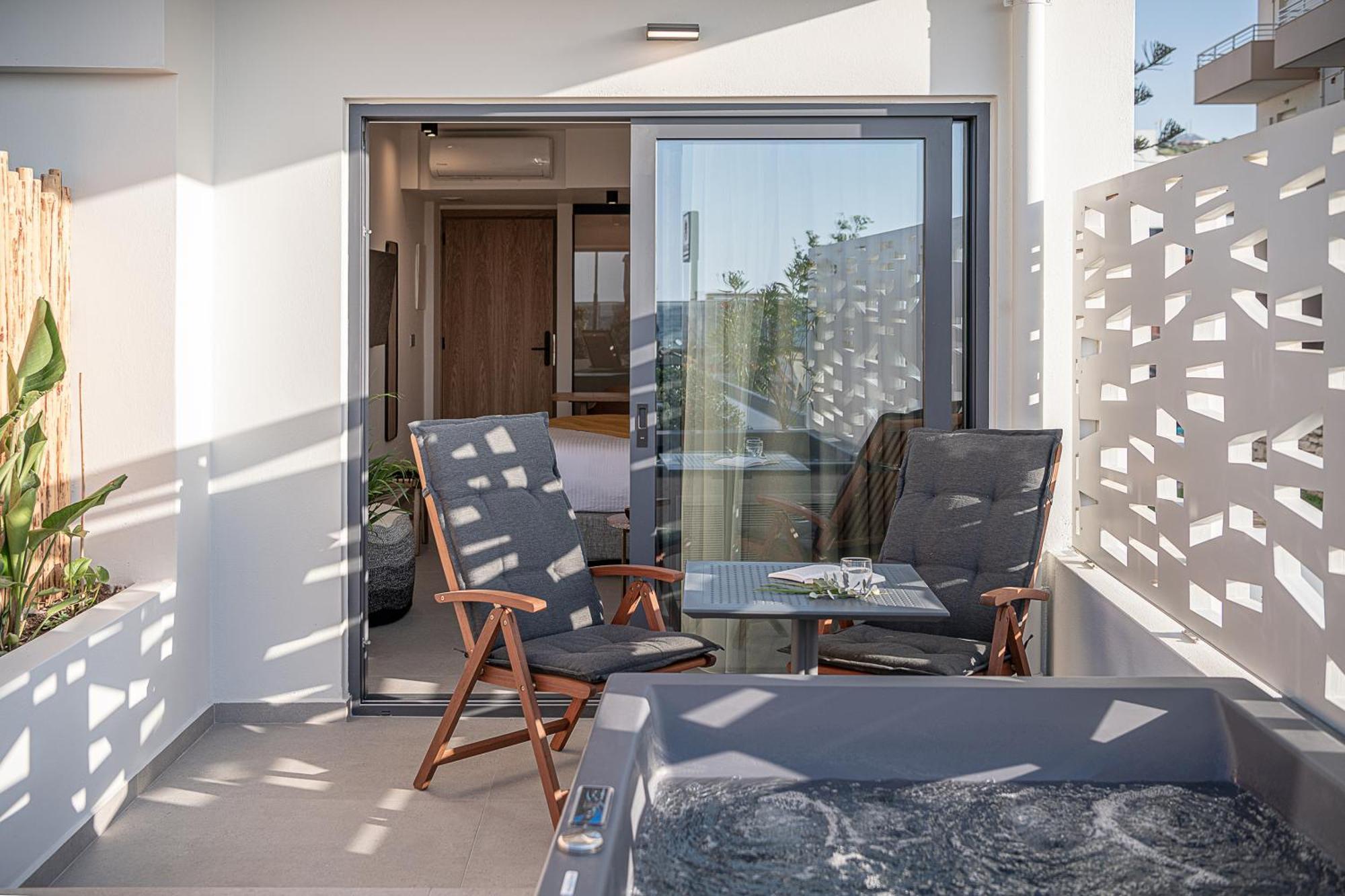 Calla Luxury Seafront Suites Réthimno Kültér fotó